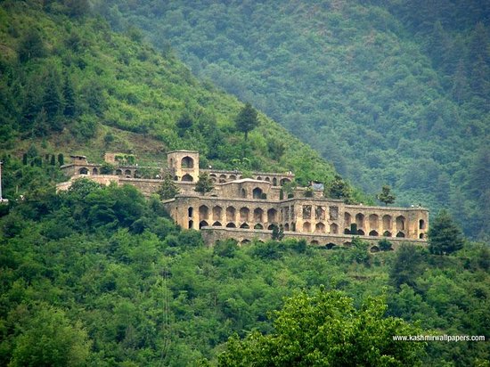 Pari Mahal - Countryside Kashmir