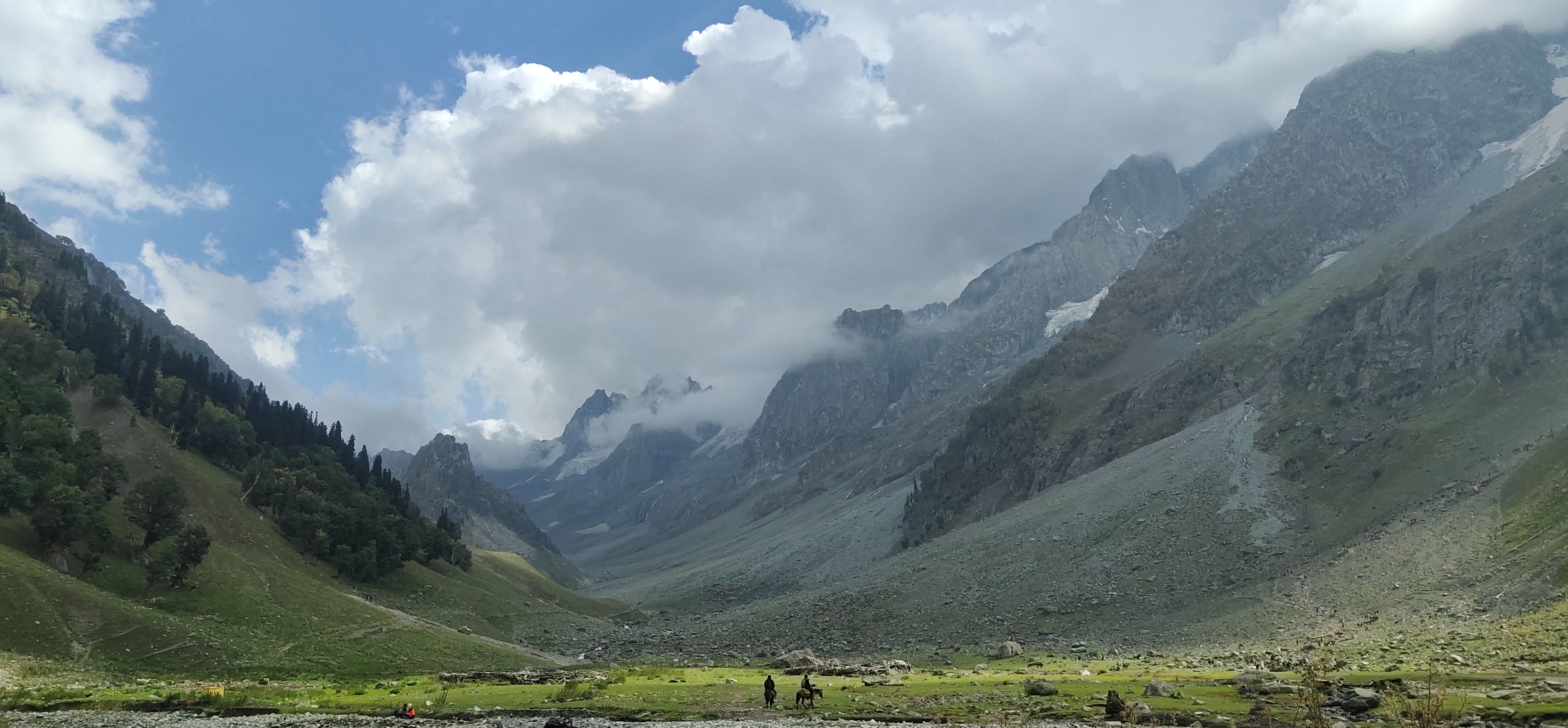 kashmir tour packages - Countryside Kashmir